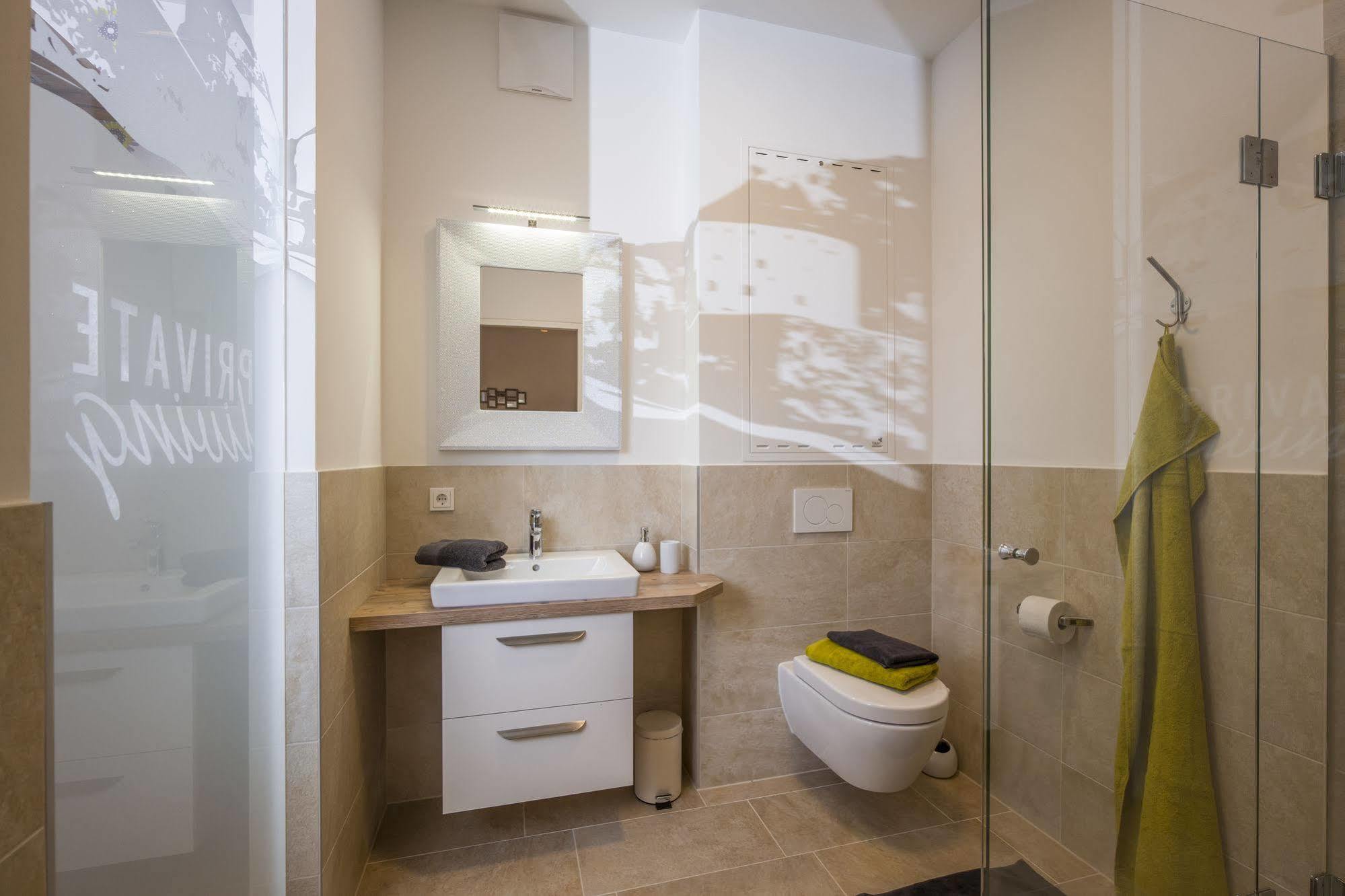 كوفستيين Private Living Apartments المظهر الخارجي الصورة