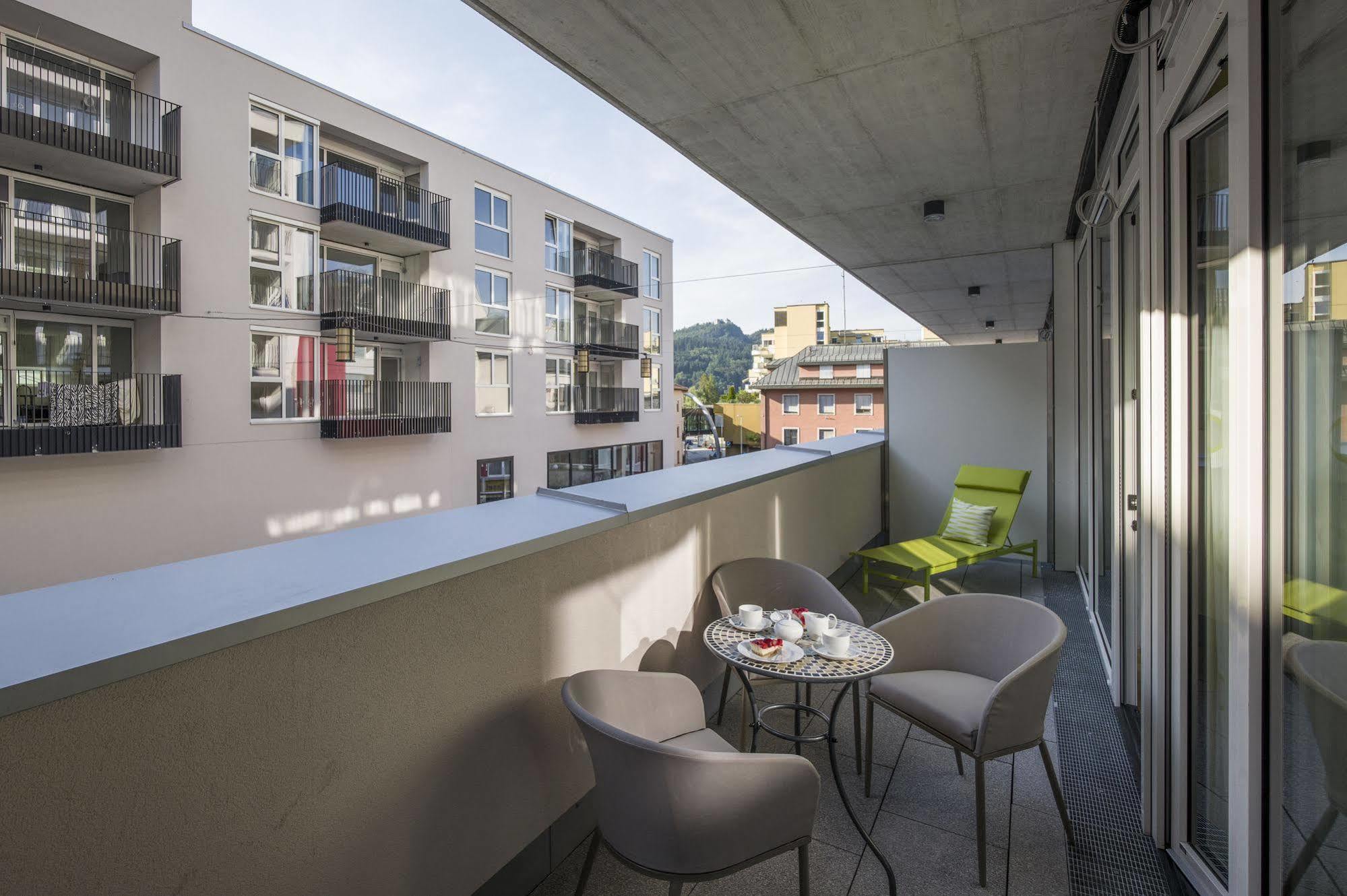 كوفستيين Private Living Apartments المظهر الخارجي الصورة
