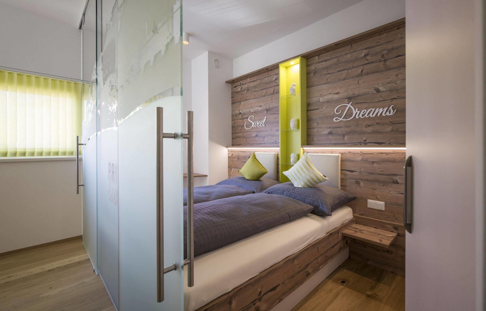 كوفستيين Private Living Apartments المظهر الخارجي الصورة