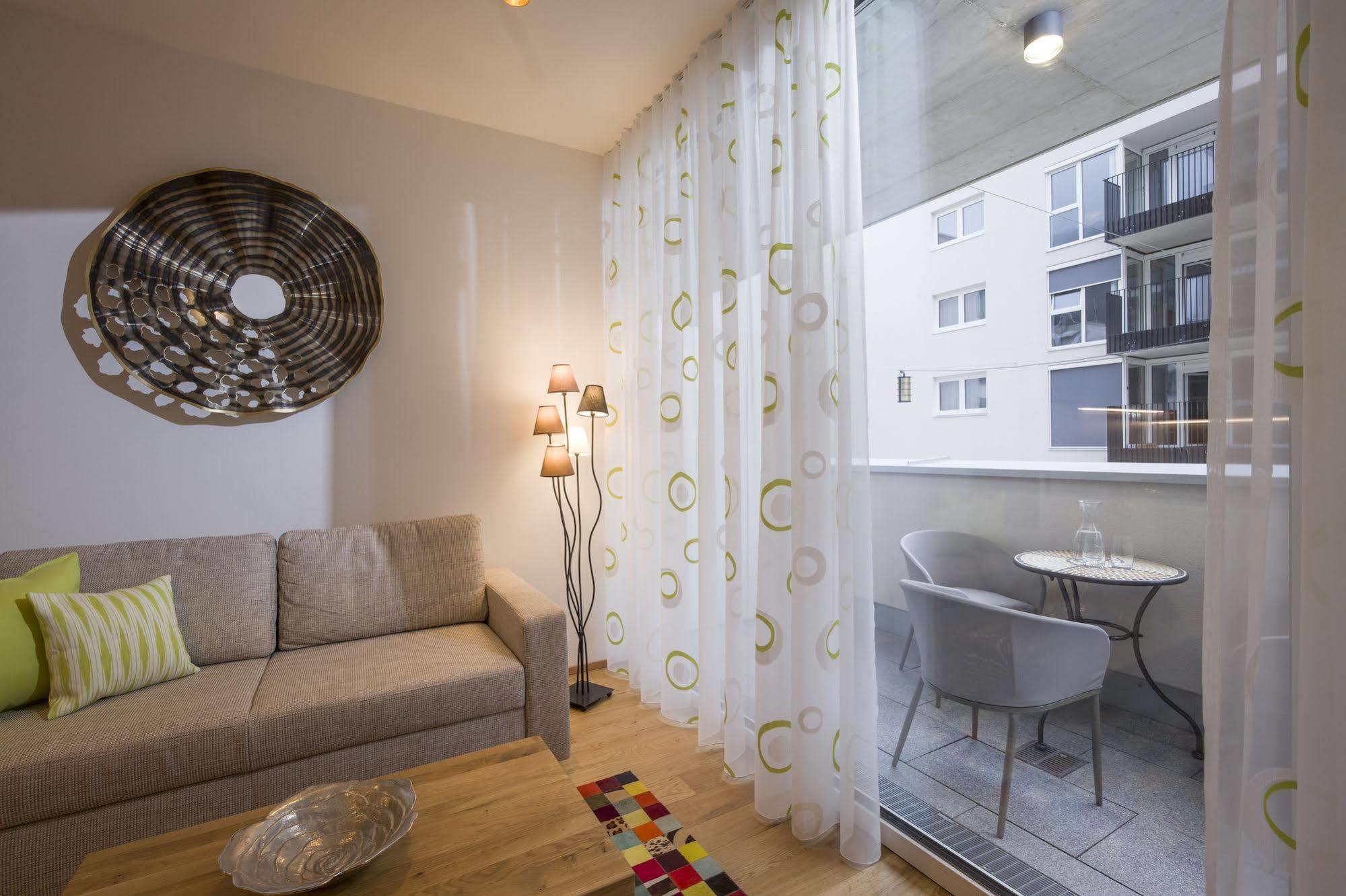 كوفستيين Private Living Apartments المظهر الخارجي الصورة